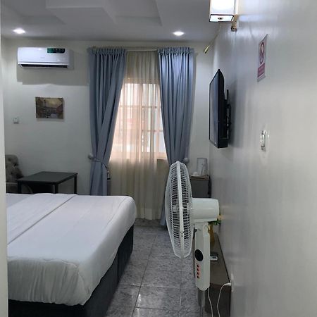 March Forte 3 Bedroom Apartment Ikeja Eksteriør bilde